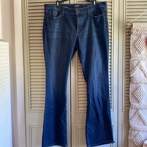 Ann Taylor Loft | Womens | Dark Wash Curvy Bootcut Jeans | Size: 14